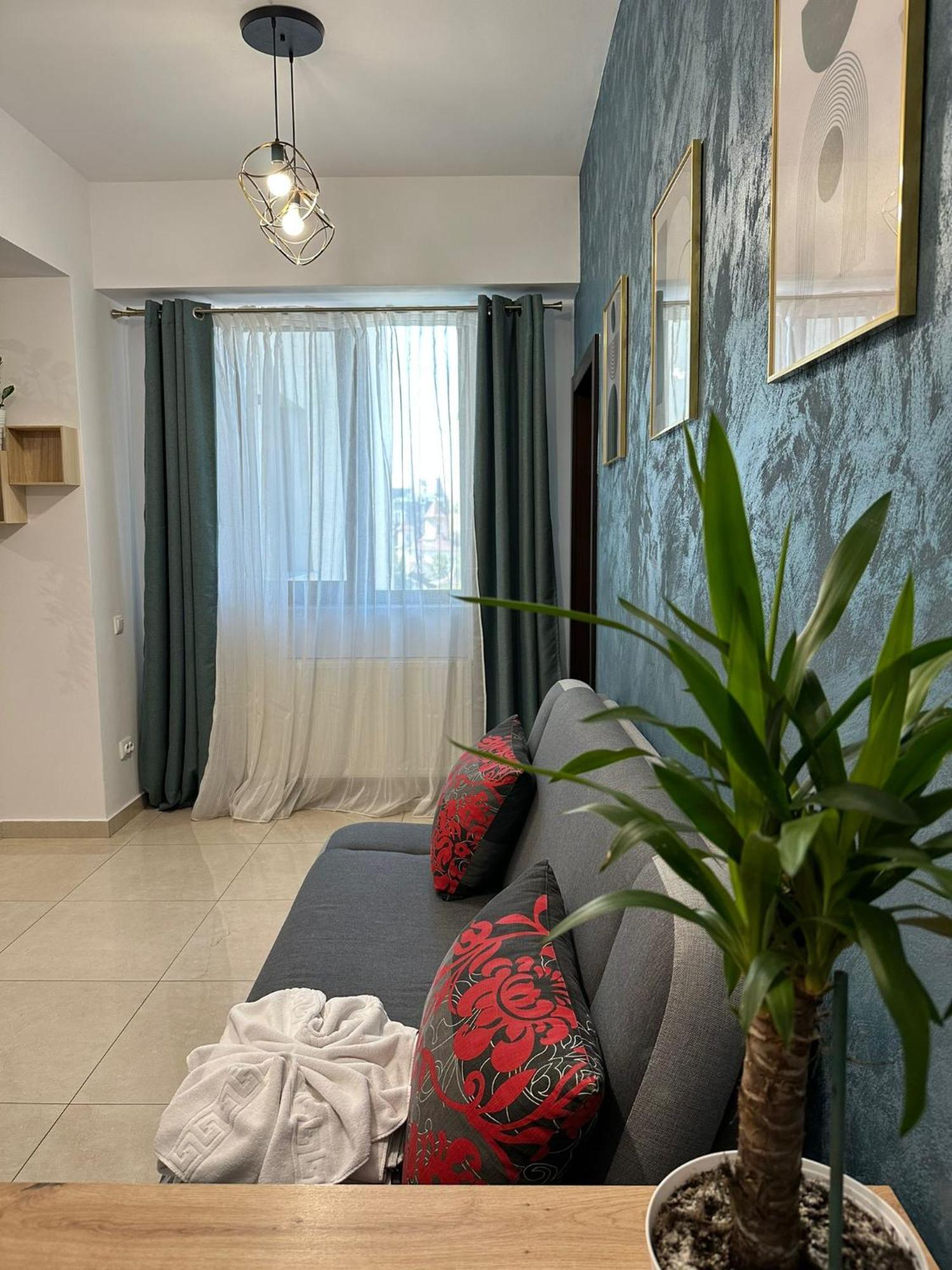 Studios & Apartments Palas By Glam At Lazar Towers Ясси Екстер'єр фото