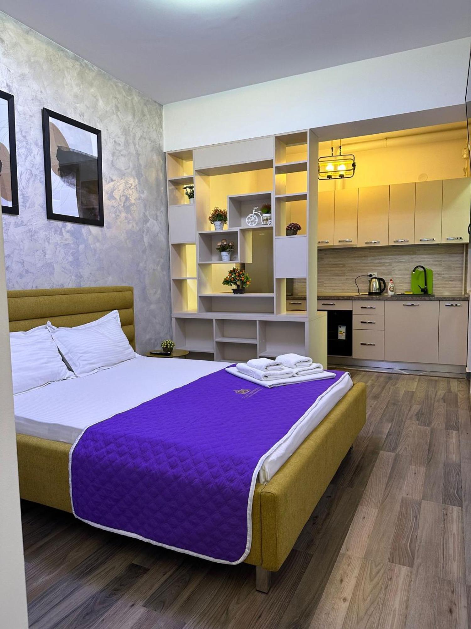 Studios & Apartments Palas By Glam At Lazar Towers Ясси Екстер'єр фото
