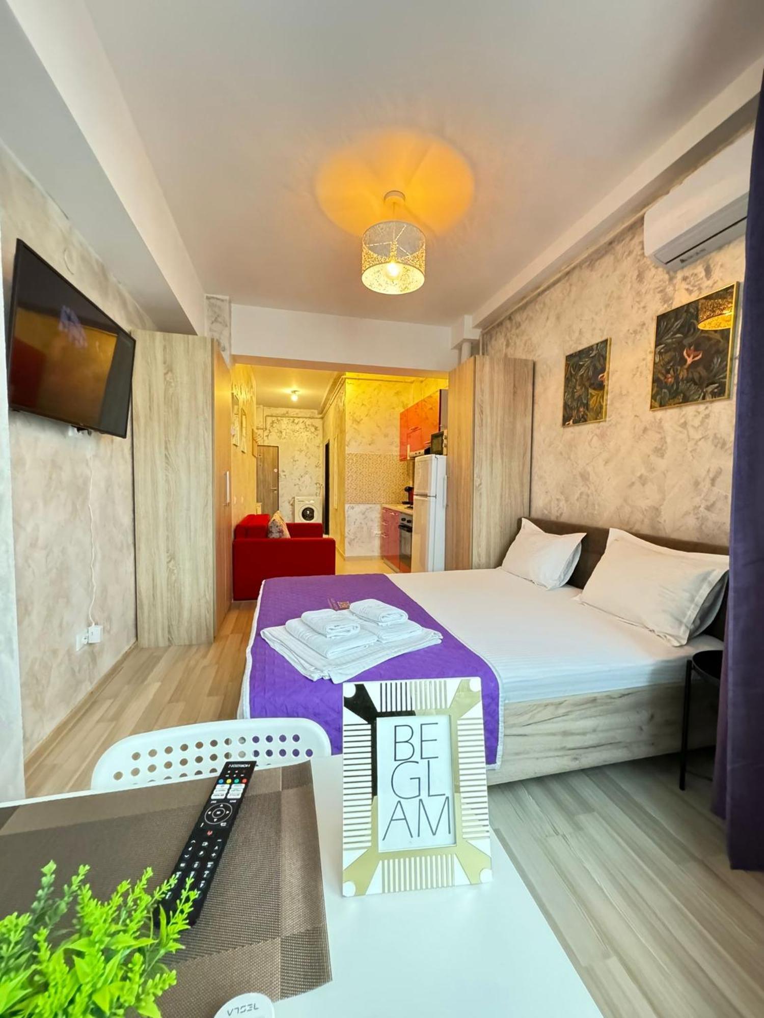 Studios & Apartments Palas By Glam At Lazar Towers Ясси Екстер'єр фото