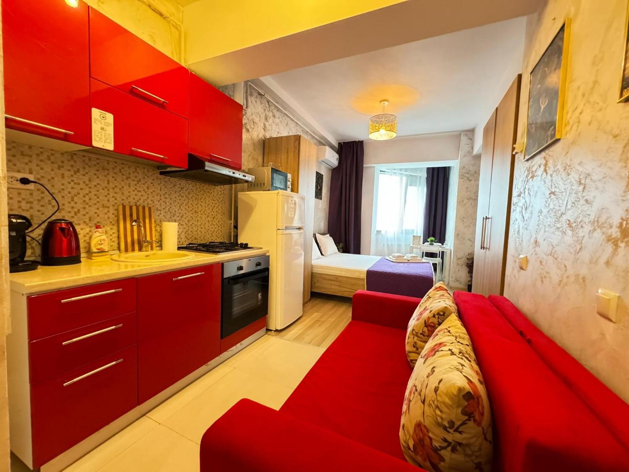 Studios & Apartments Palas By Glam At Lazar Towers Ясси Екстер'єр фото